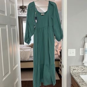 NWT Universal Thread omens long green dress size L